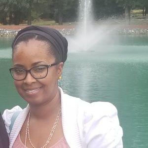 Meet your Posher, Joy